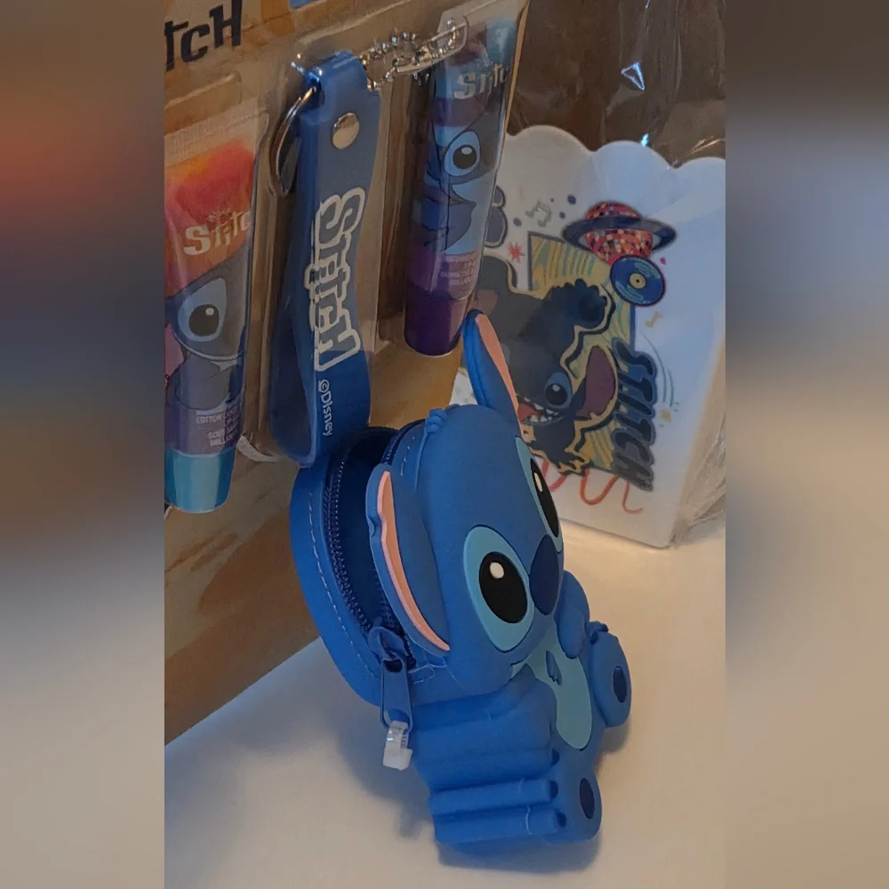 Disney Stitch Bundle Set NIP